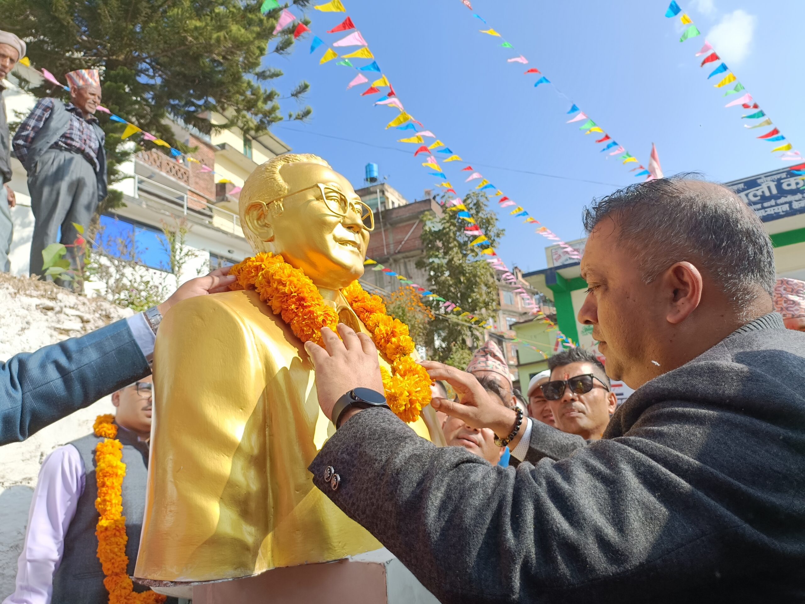 बिपी स्मृति भवनकाे  महामन्त्री थापाद्वार उद्घाटन